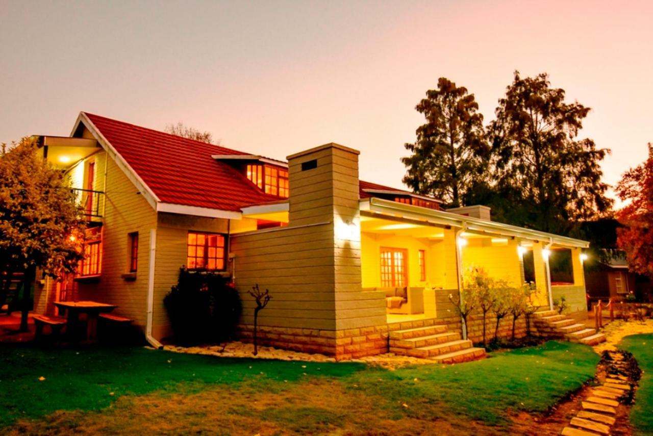 Mont Rouge Hotel Clarens Exterior foto